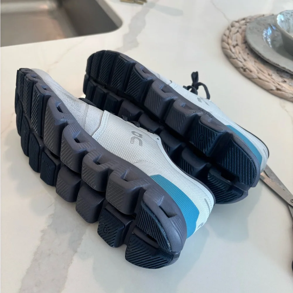 On cloud mens - Picture 2 of 6